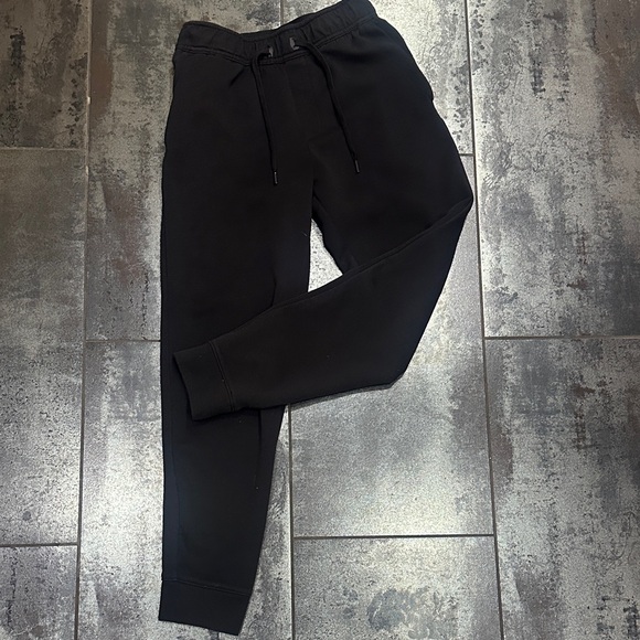 Men's Black Jogger Pants - Picture 1 of 2